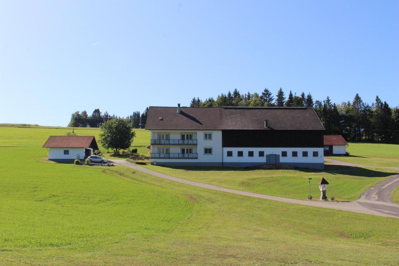 Ferienhof Schaubmeier คลาฟเฟอร์ อัม โฮคฟิทต์ ภายนอก รูปภาพ
